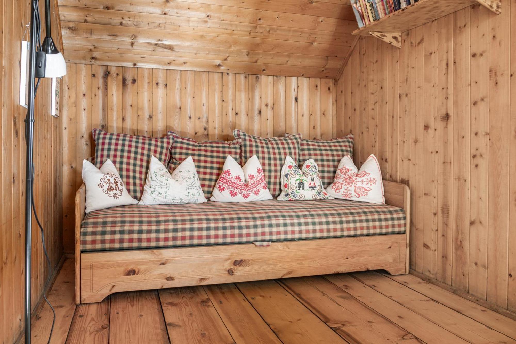 Hauserlhuette Zederhaus Luaran gambar