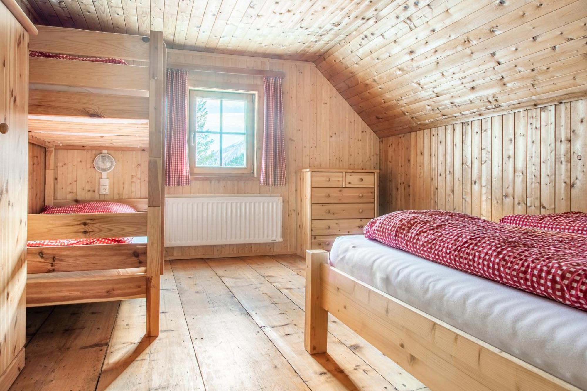 Hauserlhuette Zederhaus Luaran gambar